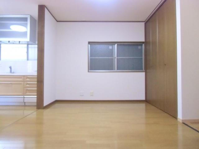 Living. Daylighting ・ Ventilation is good