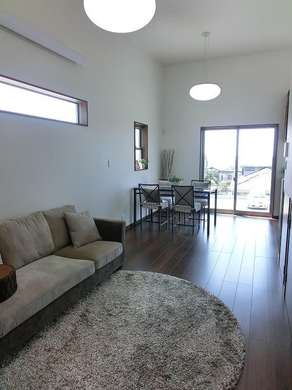 Living. Our construction cases