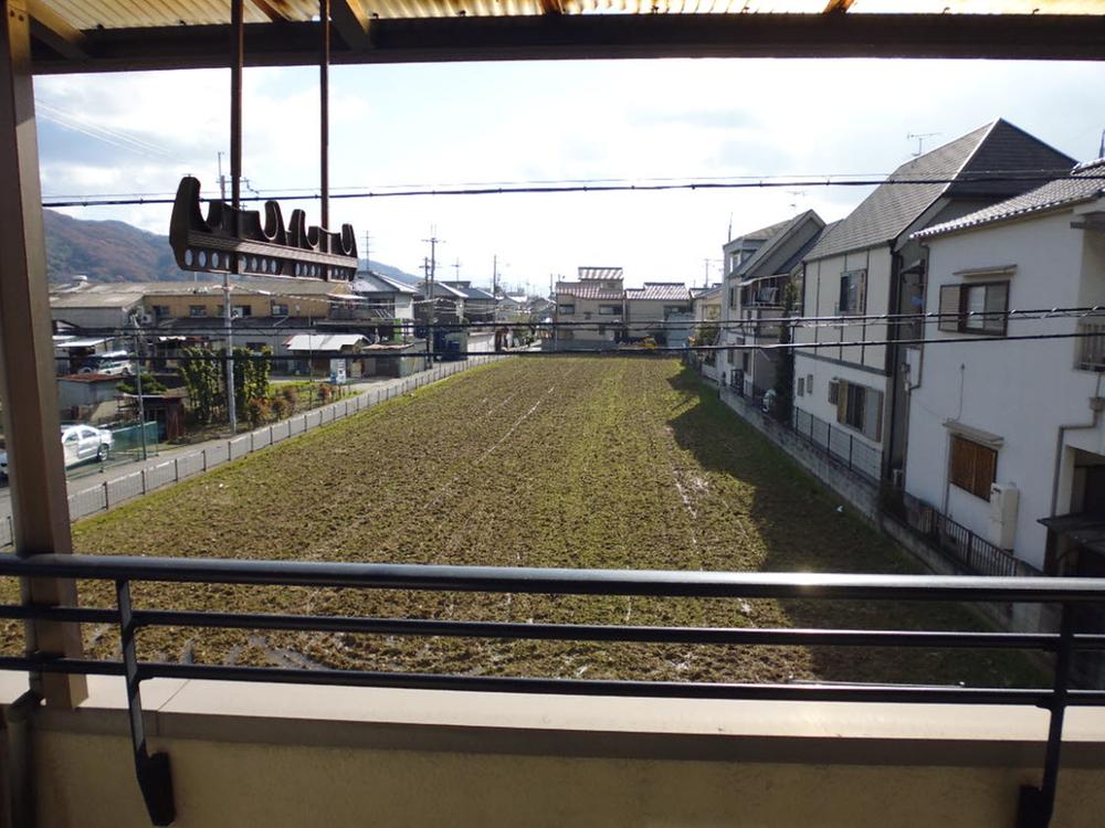 View photos from the dwelling unit. View from the site (December 2013) Shooting
