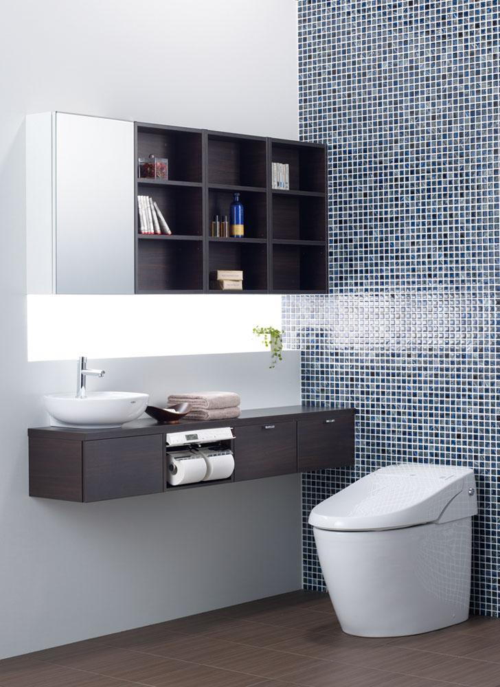 Toilet. 1st floor ・ Second floor If the two places in the morning of busy time is also a problem without (reference image)