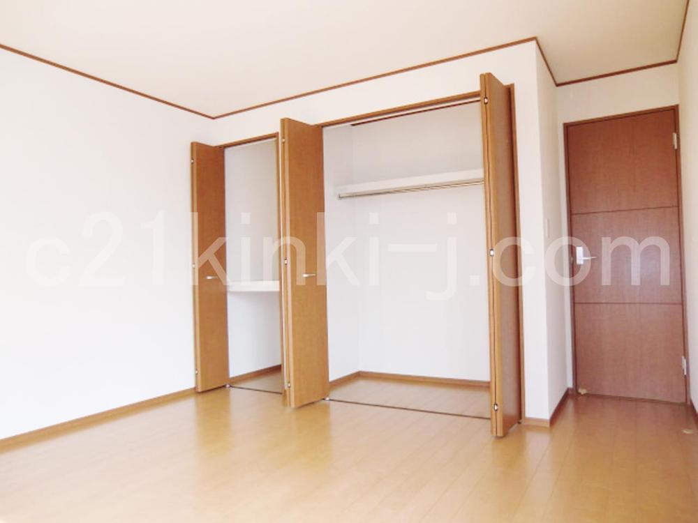 Same specifications photos (Other introspection). Same specifications photos (Western-style)