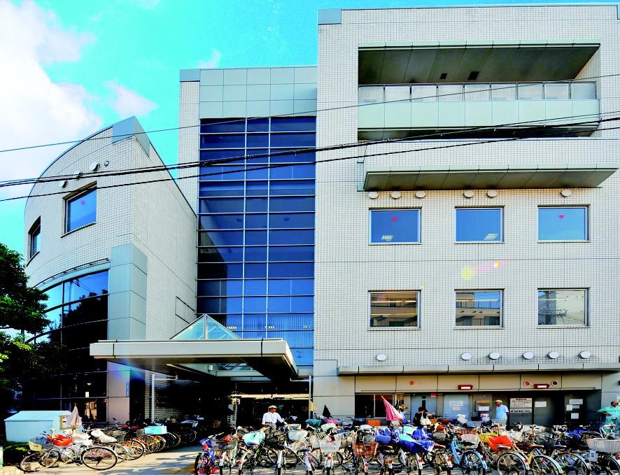 library. 1839m bicycle about 8 minutes until the Municipal Yamamoto library