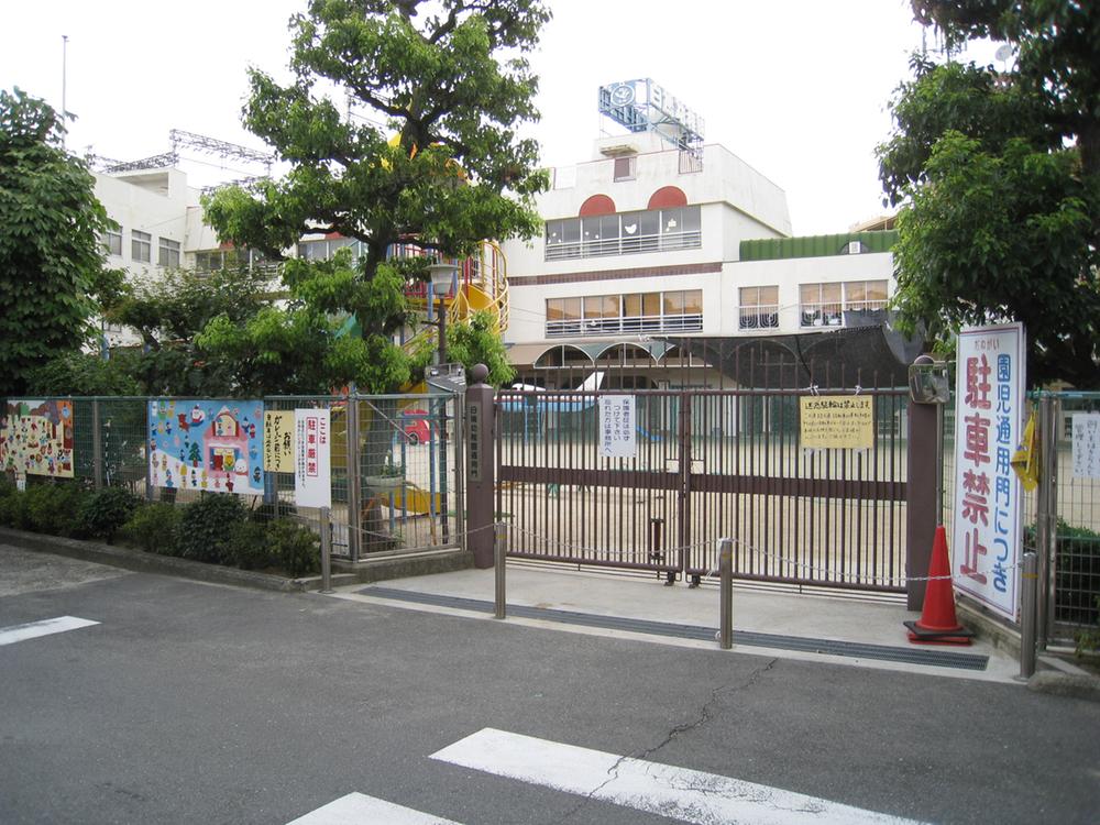 kindergarten ・ Nursery. Shirohato to kindergarten 82m