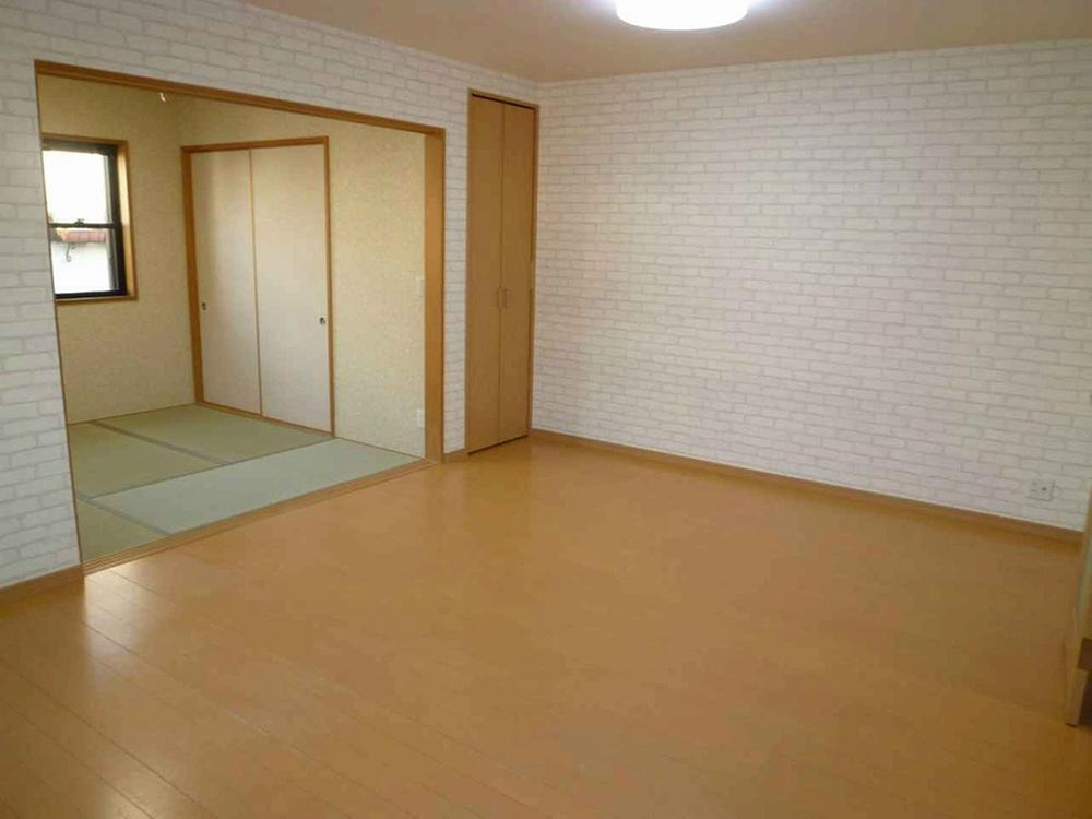 Living. Spacious LDK