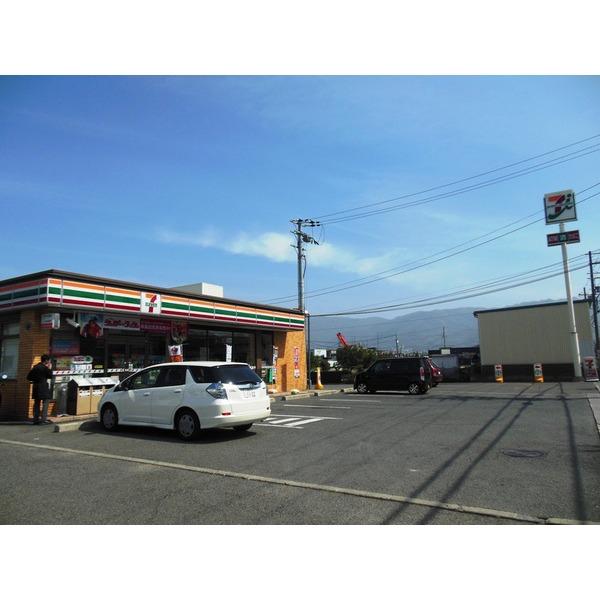Convenience store. 436m to Seven-Eleven Yao Fukumanji the town shop