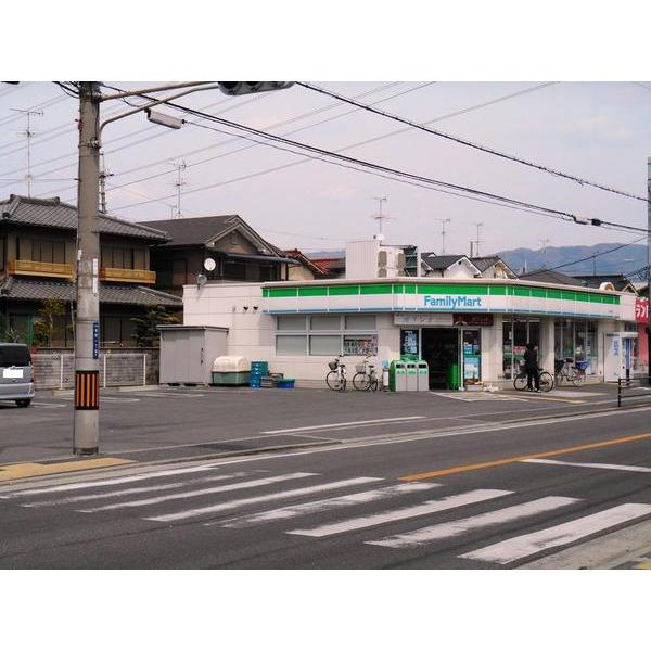 Convenience store. 258m to FamilyMart Yao Tsutsumimachi shop