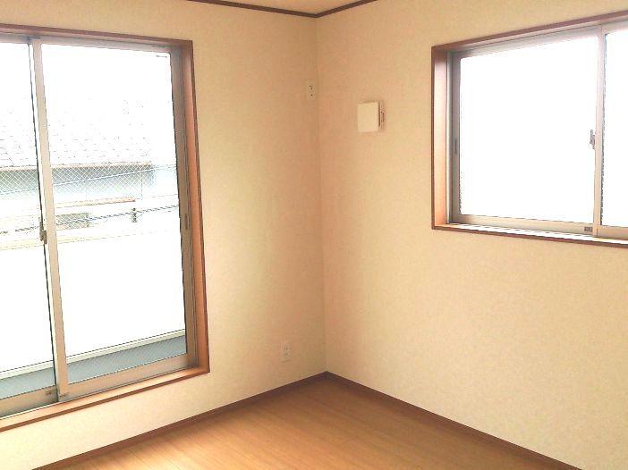 Non-living room. Example of construction