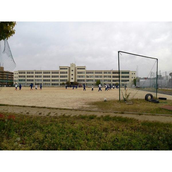 Junior high school. Until Yao Municipal Takamichugakko 399m Takamichugakko