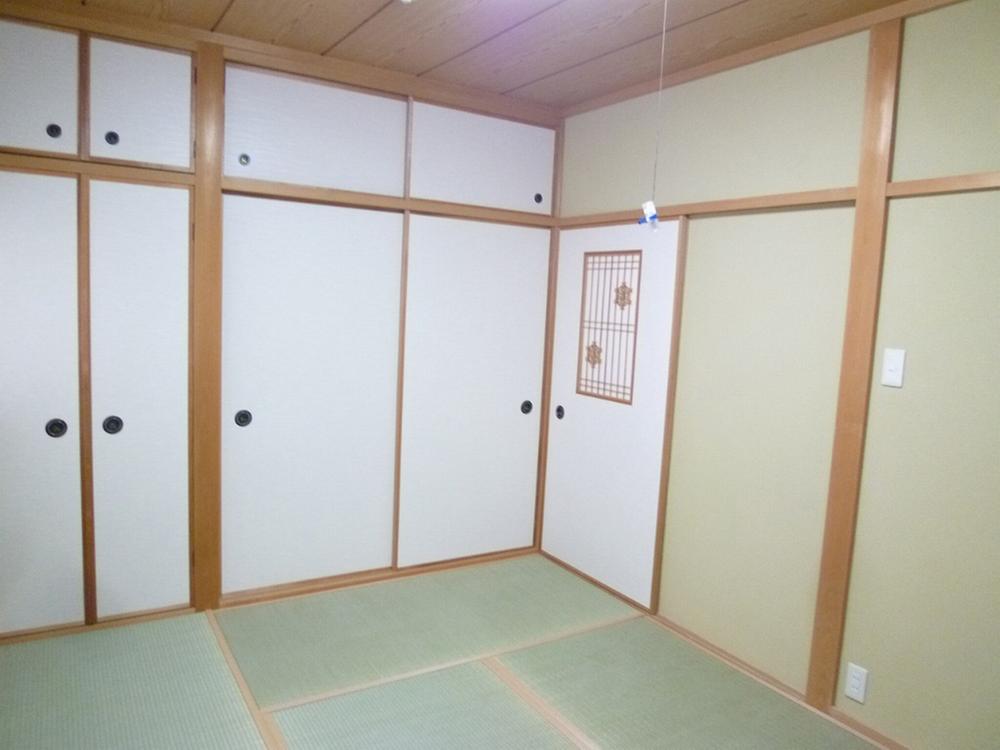 Non-living room
