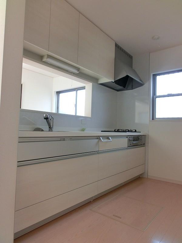 Same specifications photo (kitchen). The company another site construction cases