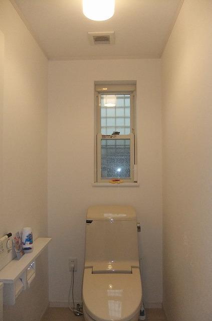 Toilet. Room (August 2013) Shooting