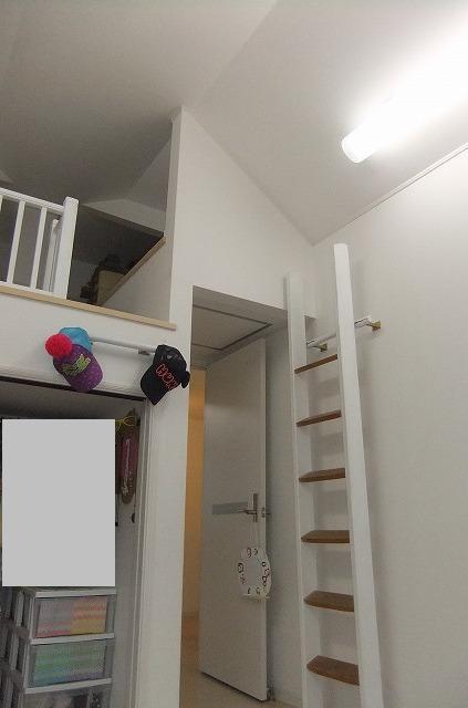 Non-living room. Room (August 2013) Shooting