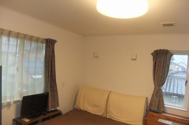 Non-living room. Room (August 2013) Shooting