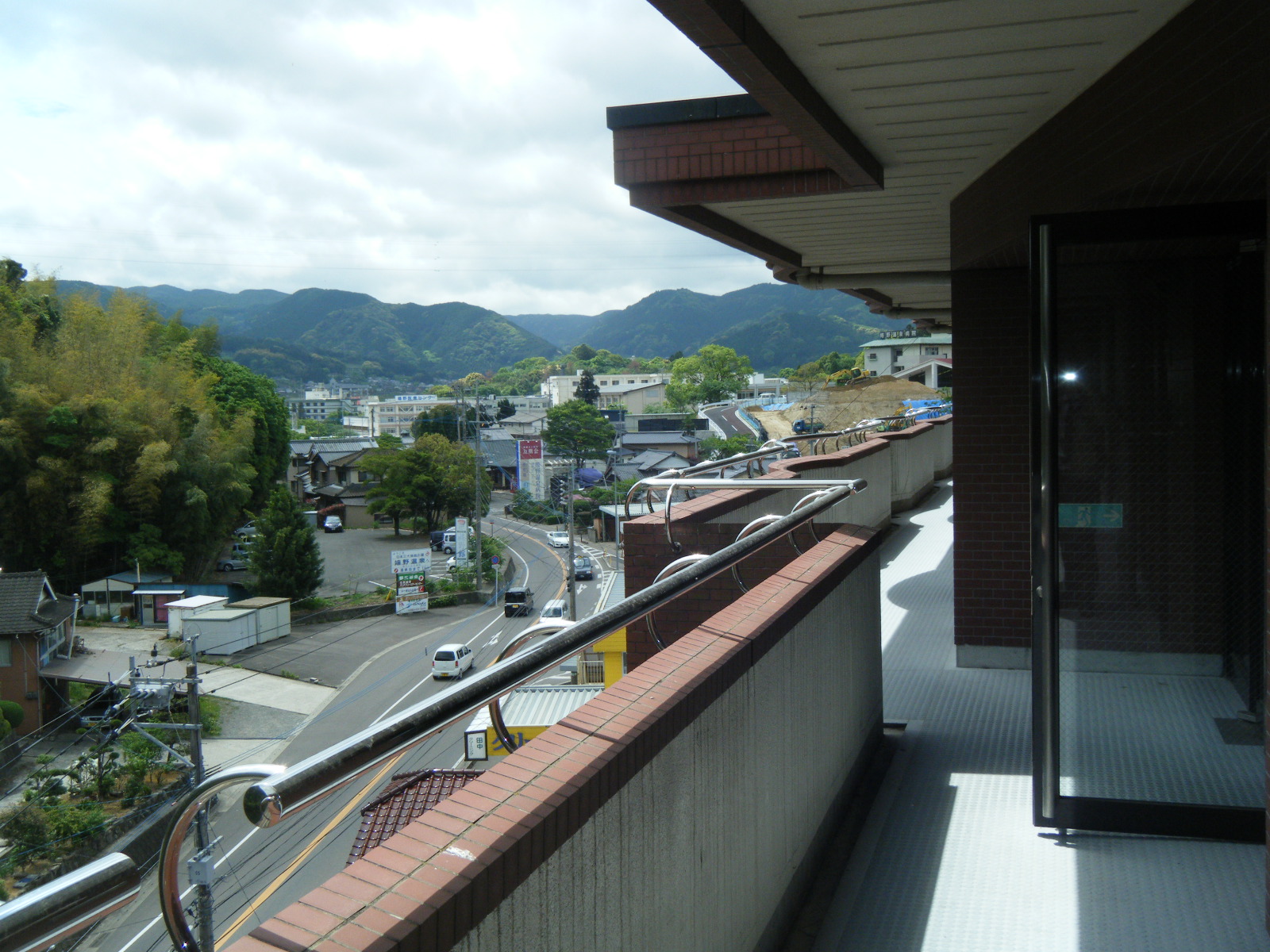 Other common areas. Corridor