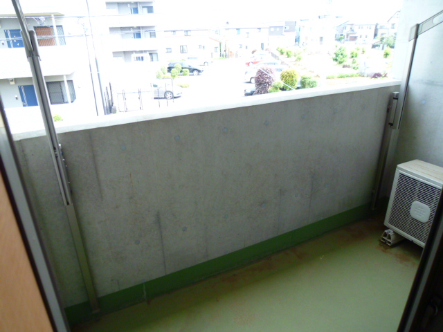 Balcony. Other image