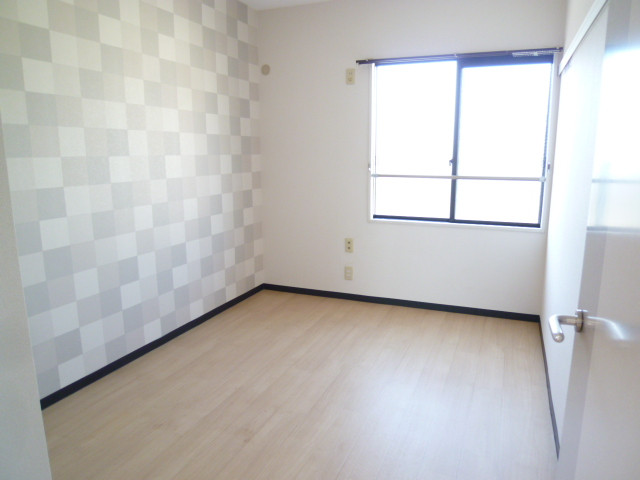 Other room space. Accent is a cross