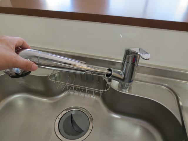 Kitchen. Indoor (11 May 2013) Shooting