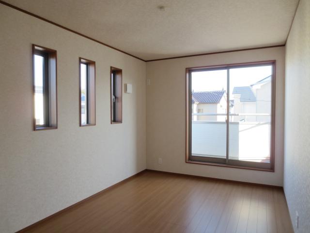 Non-living room. Indoor (11 May 2013) Shooting