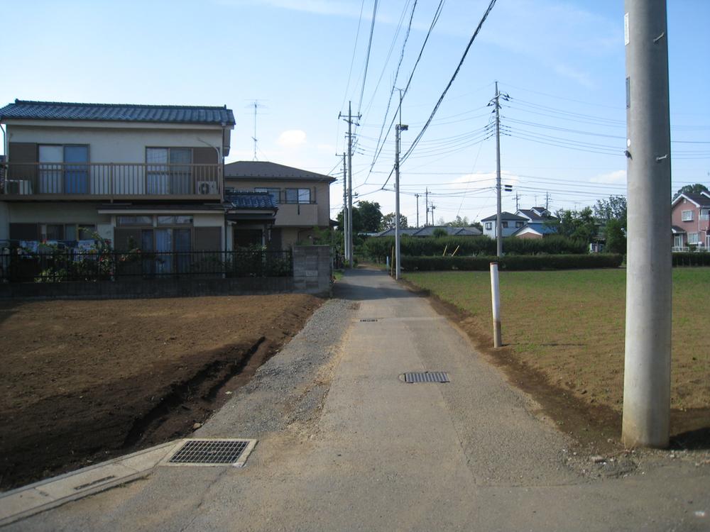 Local photos, including front road. Local (May 2013) Shooting