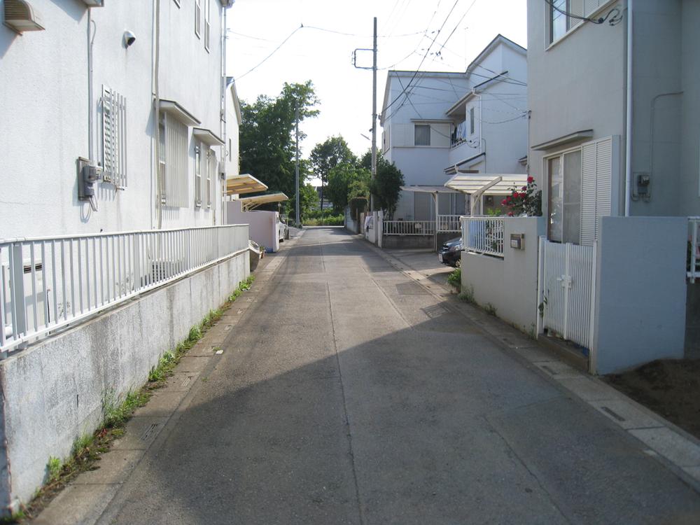 Local photos, including front road. Local (May 2013) Shooting