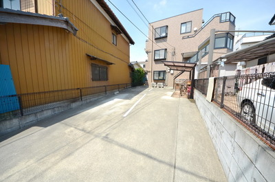 Other. Until the other (Other) 10m