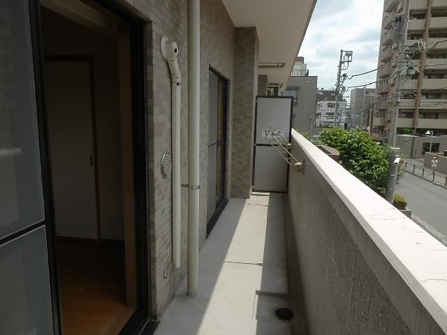 Balcony. (August 2013) Shooting