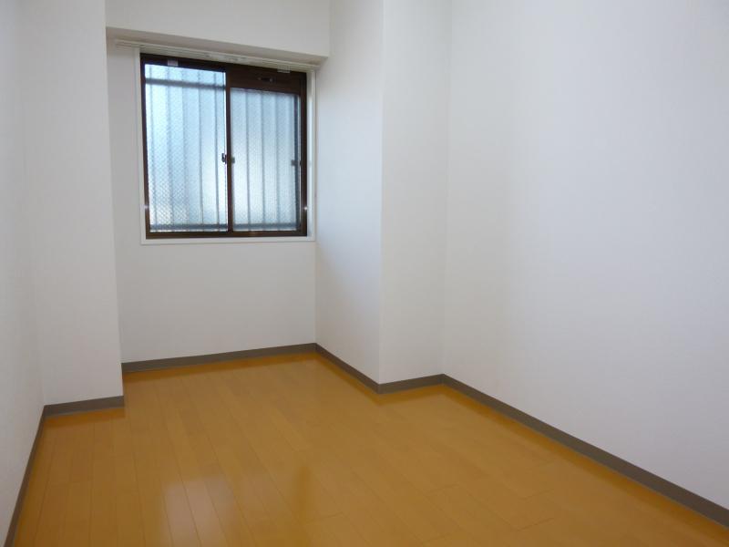 Non-living room