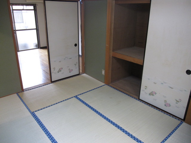 Other room space
