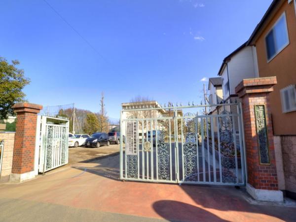 Junior high school. Changwon 180m until junior high school