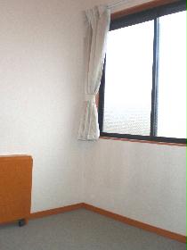 Living and room. Table is foldable.