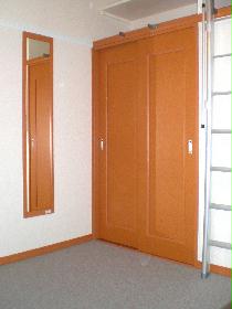 Living and room. Because with full-length mirror going out before the check is also down pat.