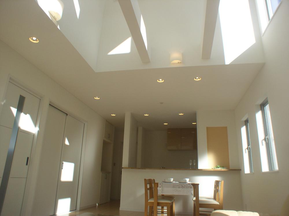 Same specifications photos (living). ■ 8 Building ・ Same specifications