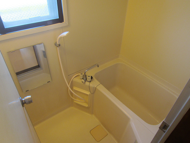 Bath. Comfortable ・ Leisurely bath time the same floor plan another room reference photograph