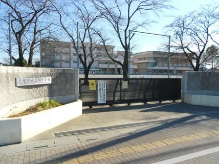 Primary school. Shibakawa until elementary school 200m