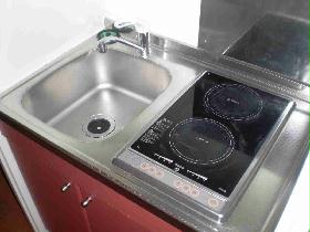 Kitchen. It is a handy kitchen with two of the IH heater.