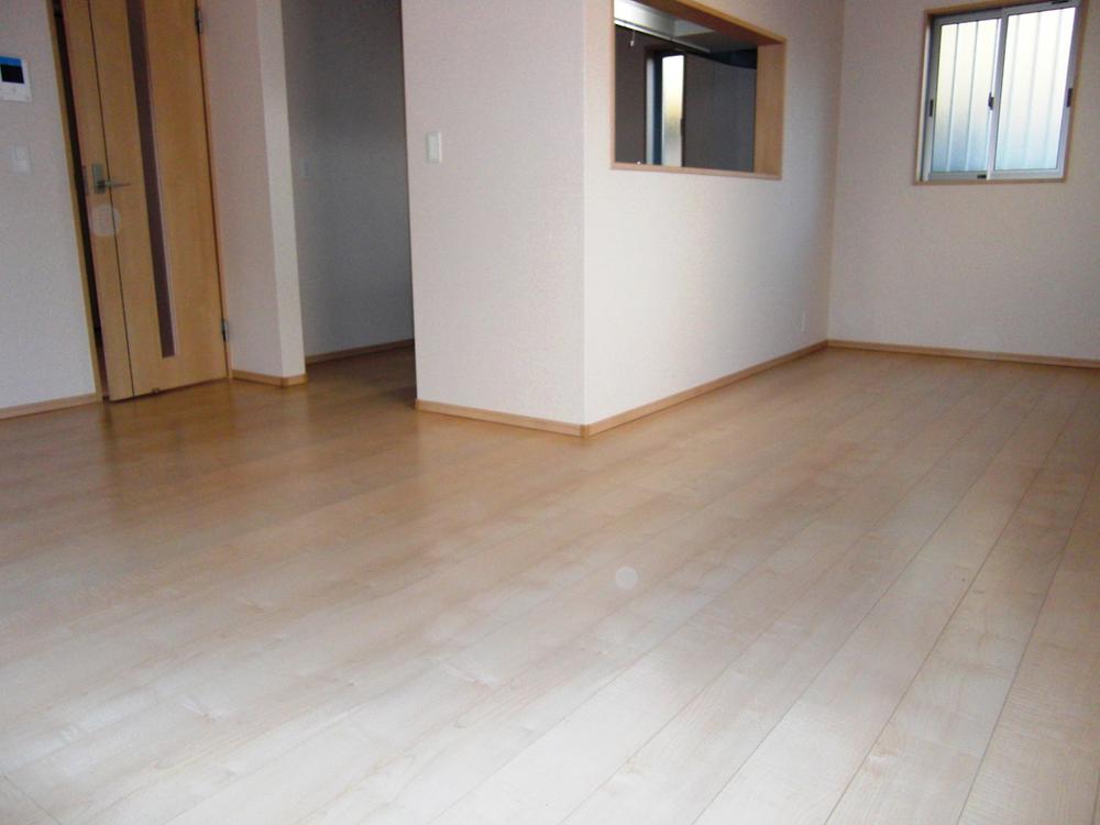 Living. Indoor (11 May 2013) Shooting