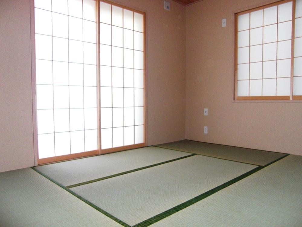 Non-living room. Indoor (11 May 2013) Shooting