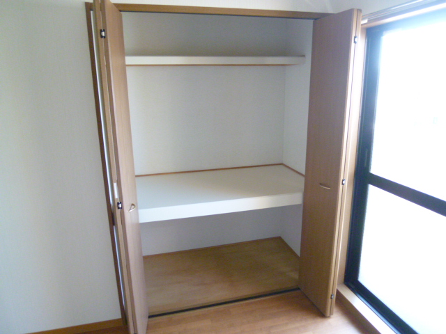 Receipt. Futon There is also also Maeru storage! !