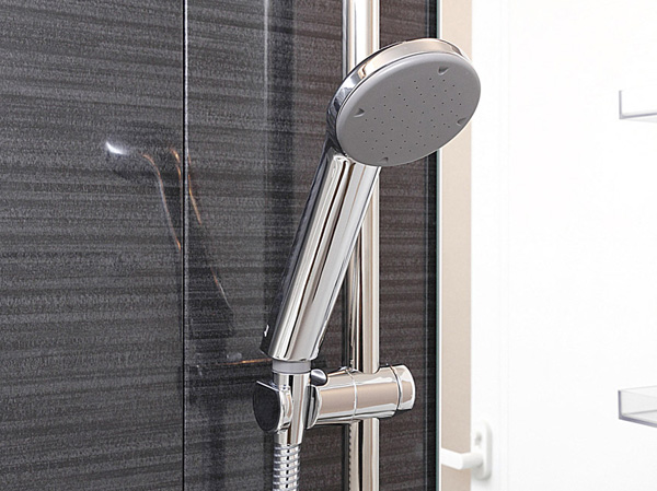 Bathing-wash room.  [Shower slide bar] According to the people and the attitude to use, Has adopted a shower slide bar to the height and angle of the shower can be adjusted freely.