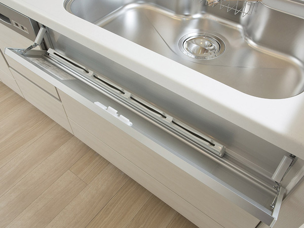 Kitchen.  [Kitchen knife flap storage] Secure a space that can accommodate the kitchen knife before sink. In lock function with peace of mind, Holder portion is taken out can also wash, It is easy to clean.