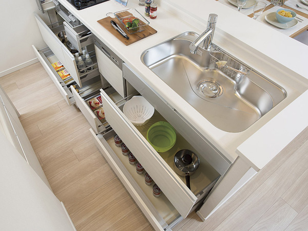 Kitchen.  [Slide cabinet (with Bull motion function)] To sink lower, Adopted also easy to take out slide cabinet thing in the back. Quiet close with bull motion also work vigorously closed.