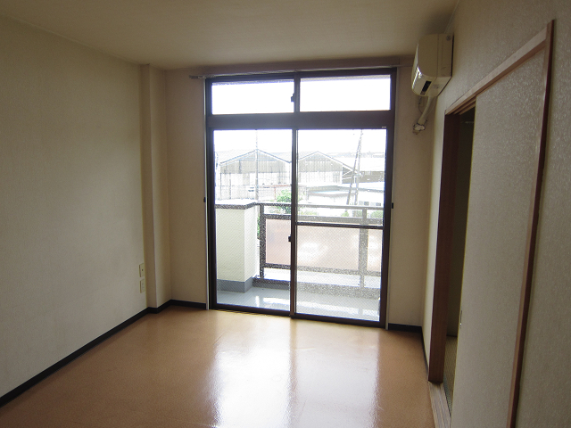 Other. It is profusely or bright of is because of the gas within the room?