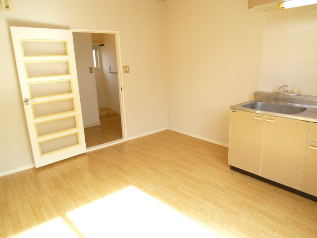 Living and room. I have is feeling also bright in sunny rooms