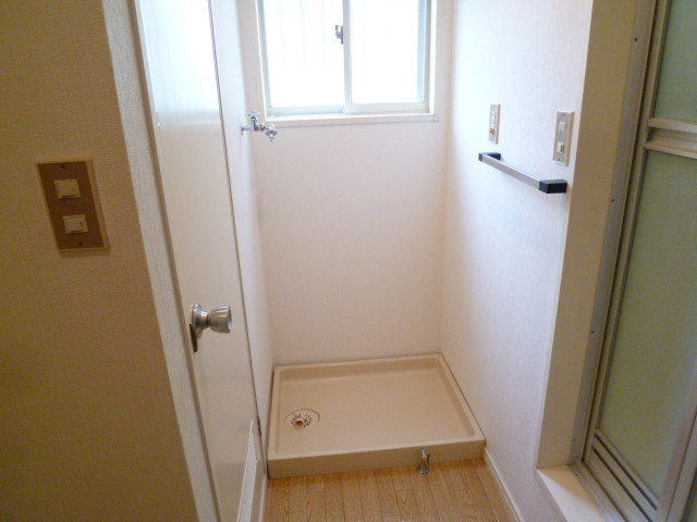 Other Equipment. Places of course washing machine is indoor