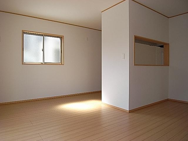 Living. Local (September 2013) Shooting