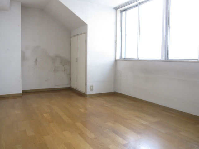 Other room space. bedroom