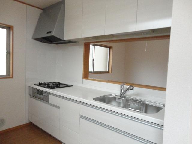 Same specifications photo (kitchen)