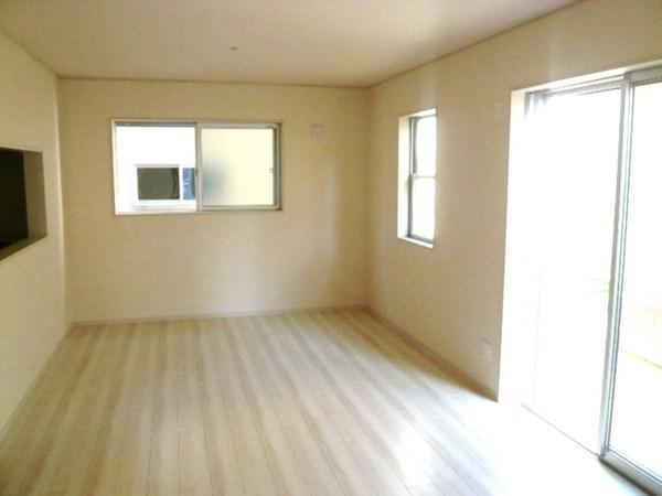 Living. Indoor (11 May 2013) Shooting