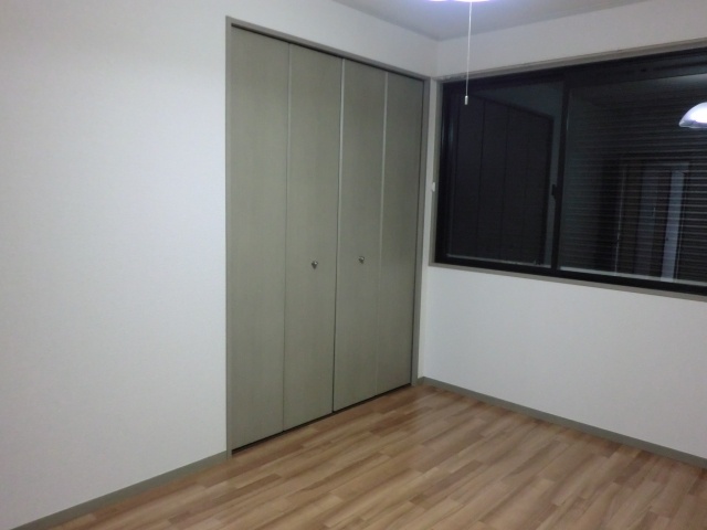 Receipt. Western-style housing