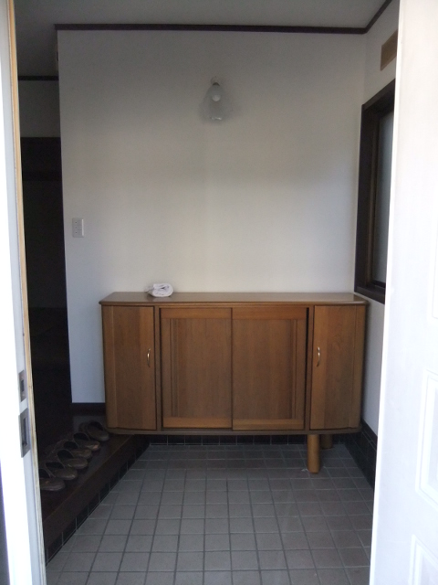 Entrance. Spacious entrance hall